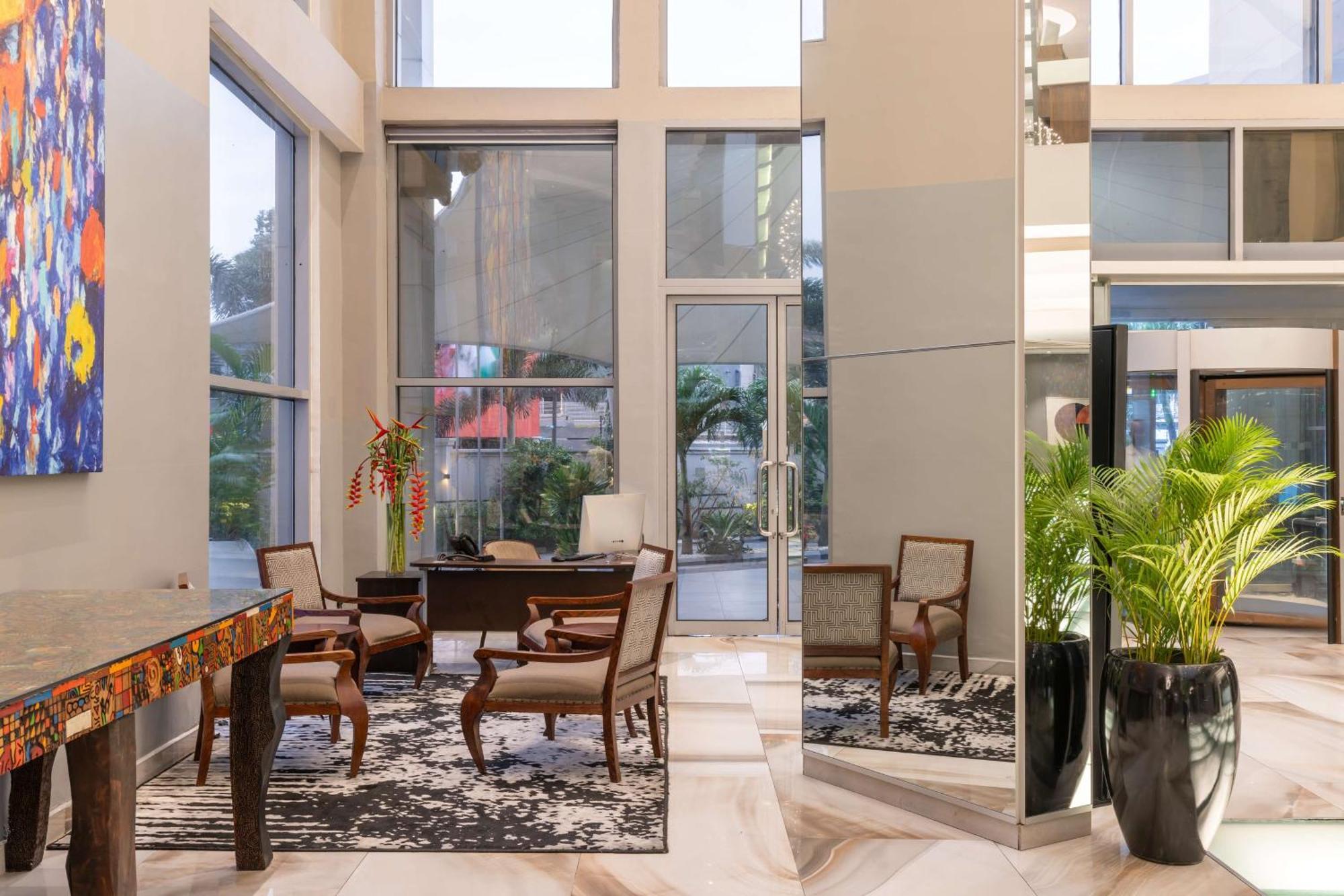 Radisson Blu Lagos Ikeja Exteriör bild