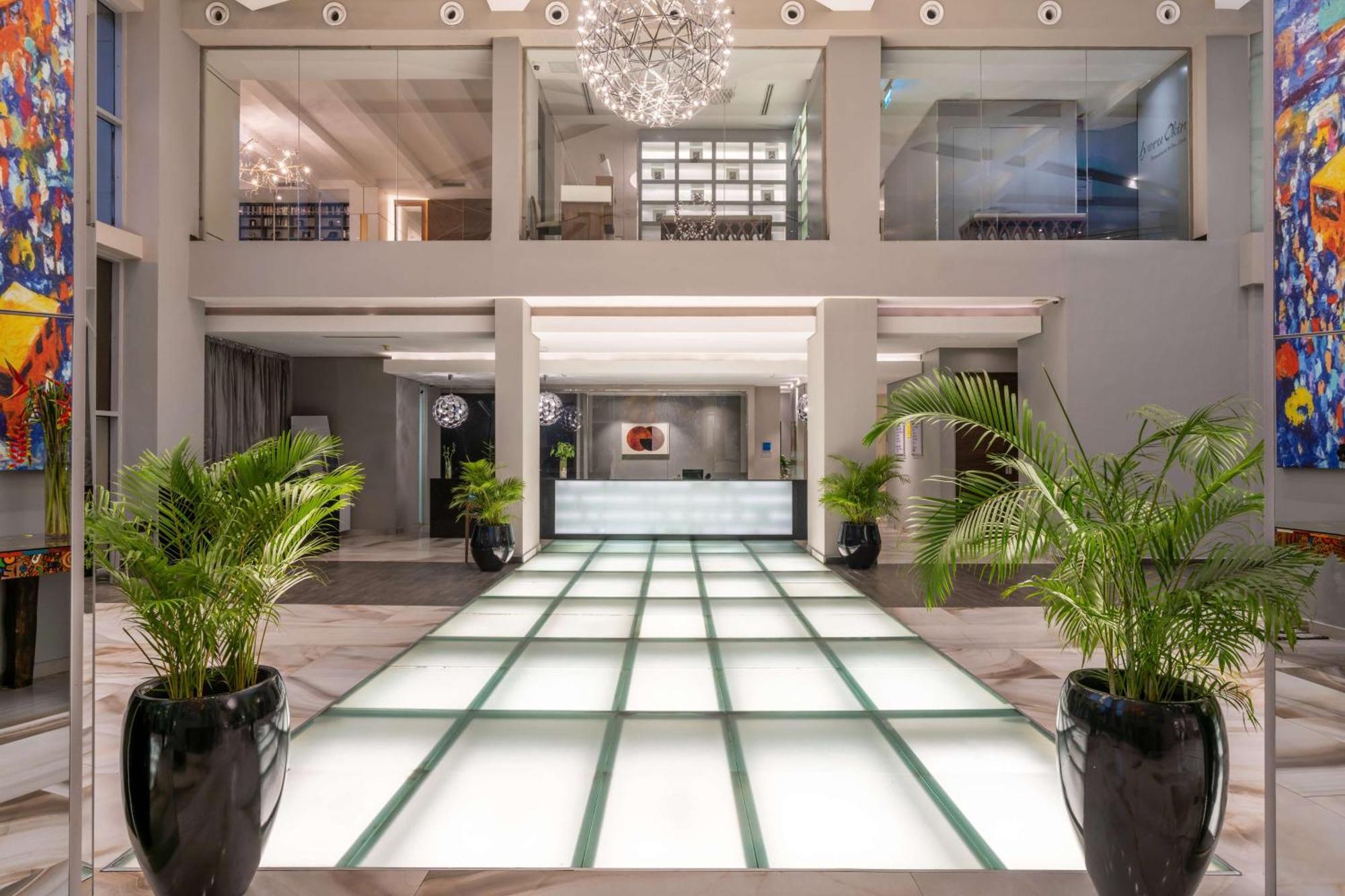 Radisson Blu Lagos Ikeja Exteriör bild